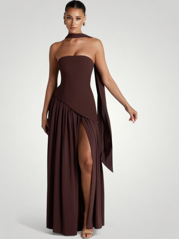 Elegantes Maxikleid mit Asymmetrischem Design